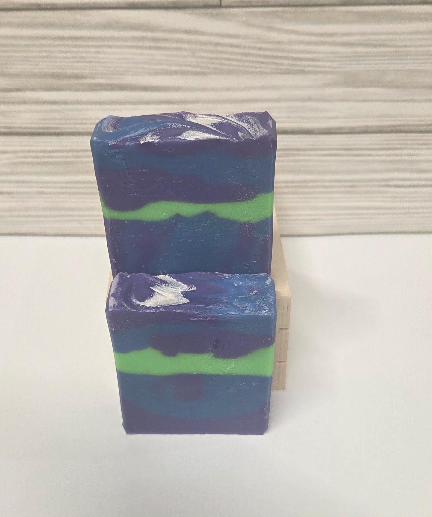 🌙Twilight Woods- Neutral to Masculine Goat Milk Soap